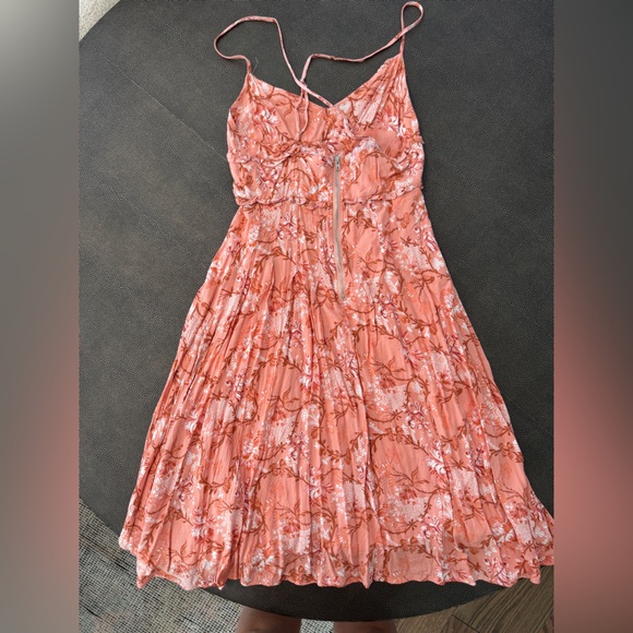 Petal & Pup coral floral midi dress with spaghetti straps, size 6 - Picture 2 of 4